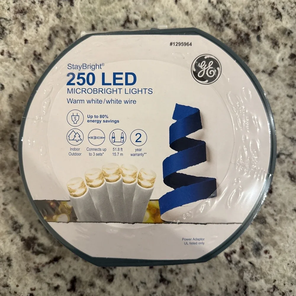 GE StayBright 250-Count 51.8-ft White Micro LED Christmas String Lights